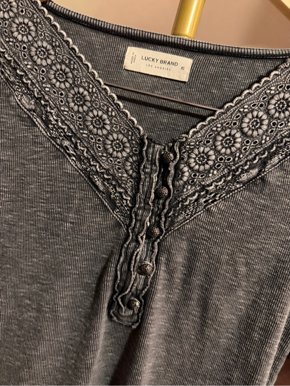 Lucky Brand Ribbed Long Sleeve - Picture 2 of 3